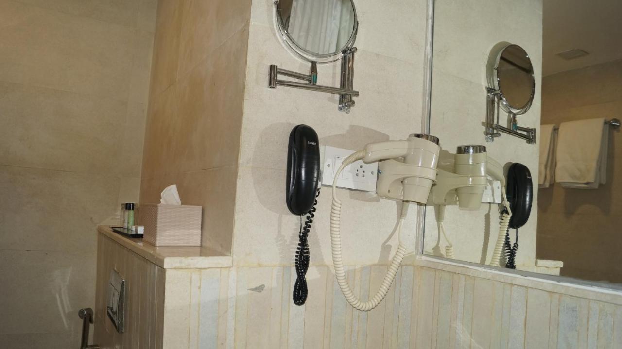 צ'נאי V 7 Hotel מראה חיצוני תמונה